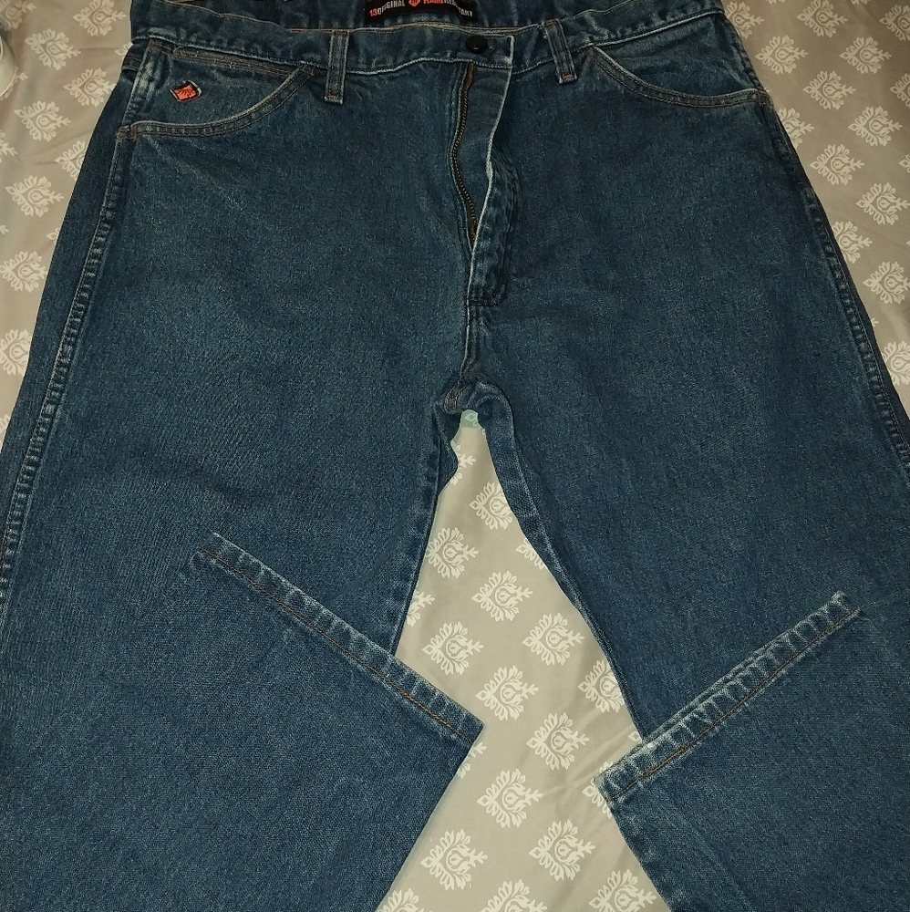 Flame resistant jeans